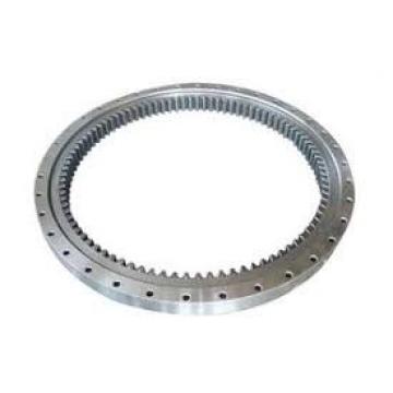 Cross roller slewing ring for pile driver